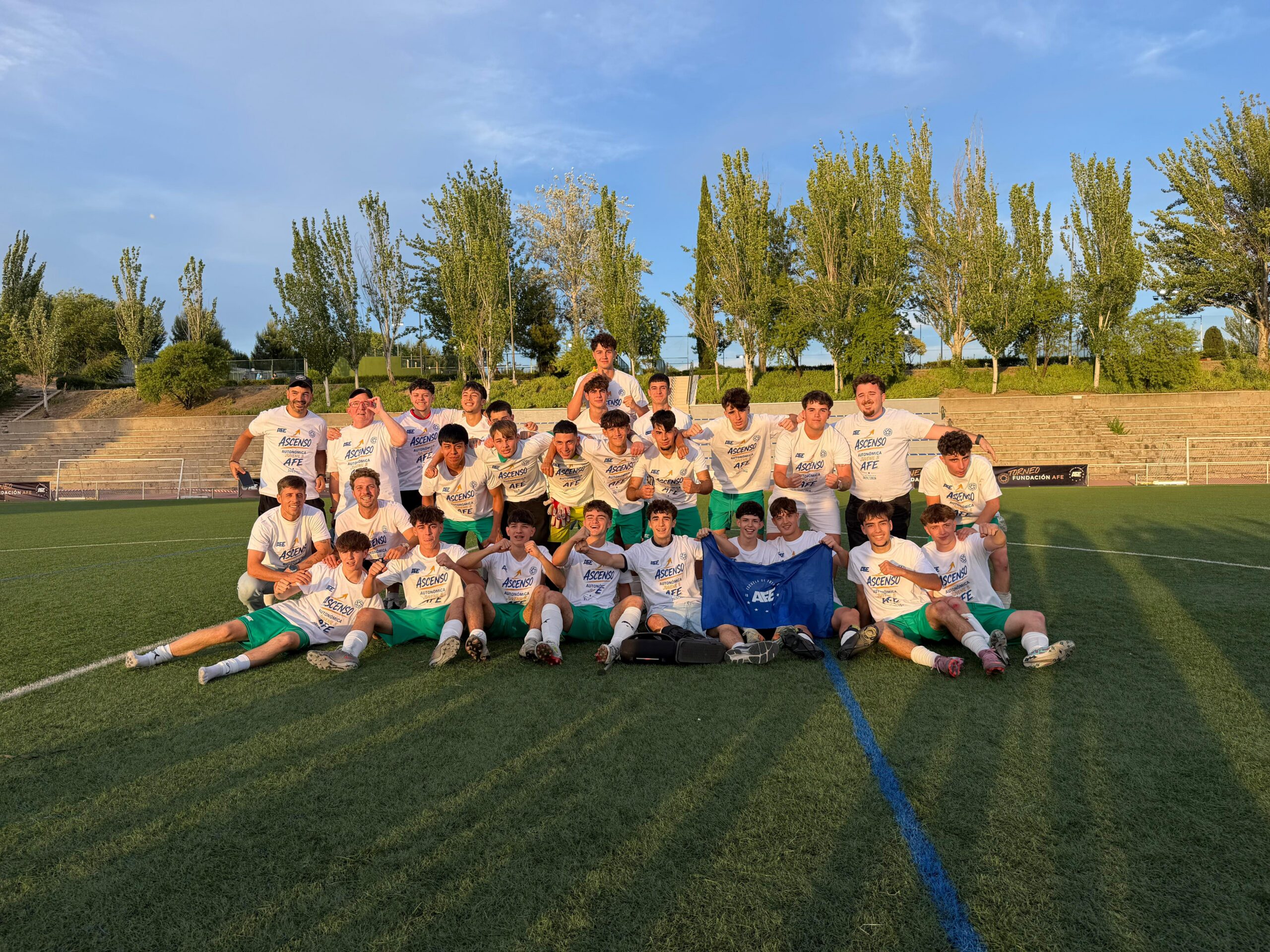 El Juvenil B de la Escuela de Fútbol AFE Madrid se proclama campeón de liga y logra el ascenso a categoría Autonómica